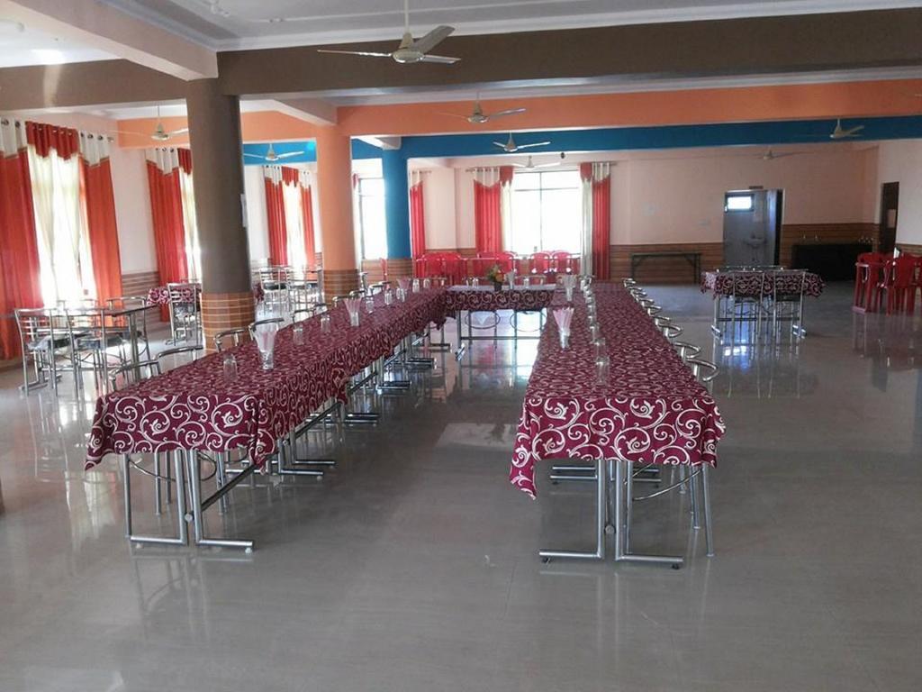 Himgiri Resort Nagchala Luaran gambar