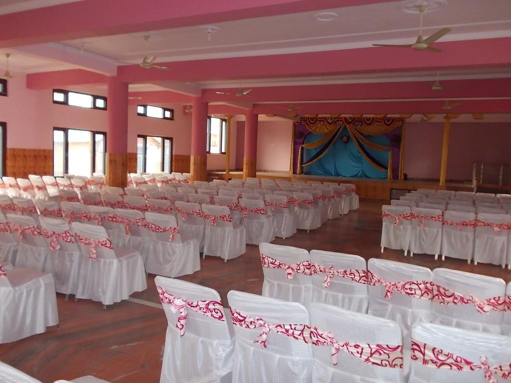 Himgiri Resort Nagchala Luaran gambar